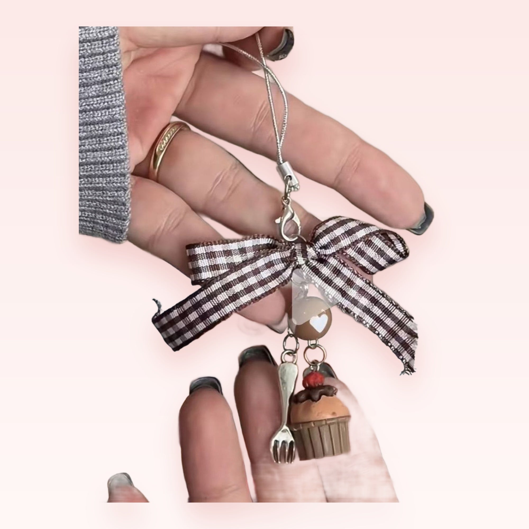 Cute Gingham Bow & Cupcake Phone Charm | Aesthetic Dessert Wrist Strap