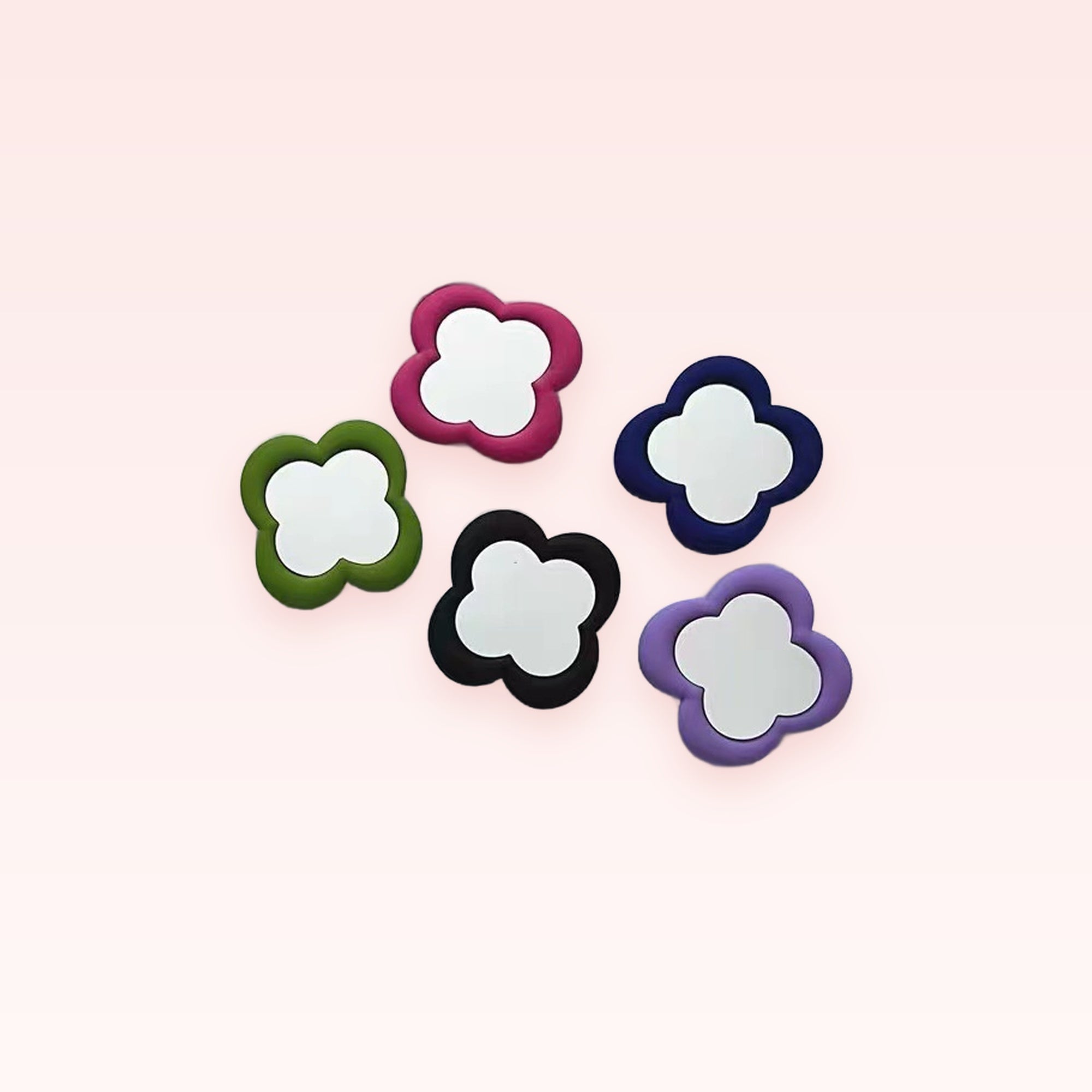 Cute Clover Phone Grip Stand | Kawaii Pop Socket Holder