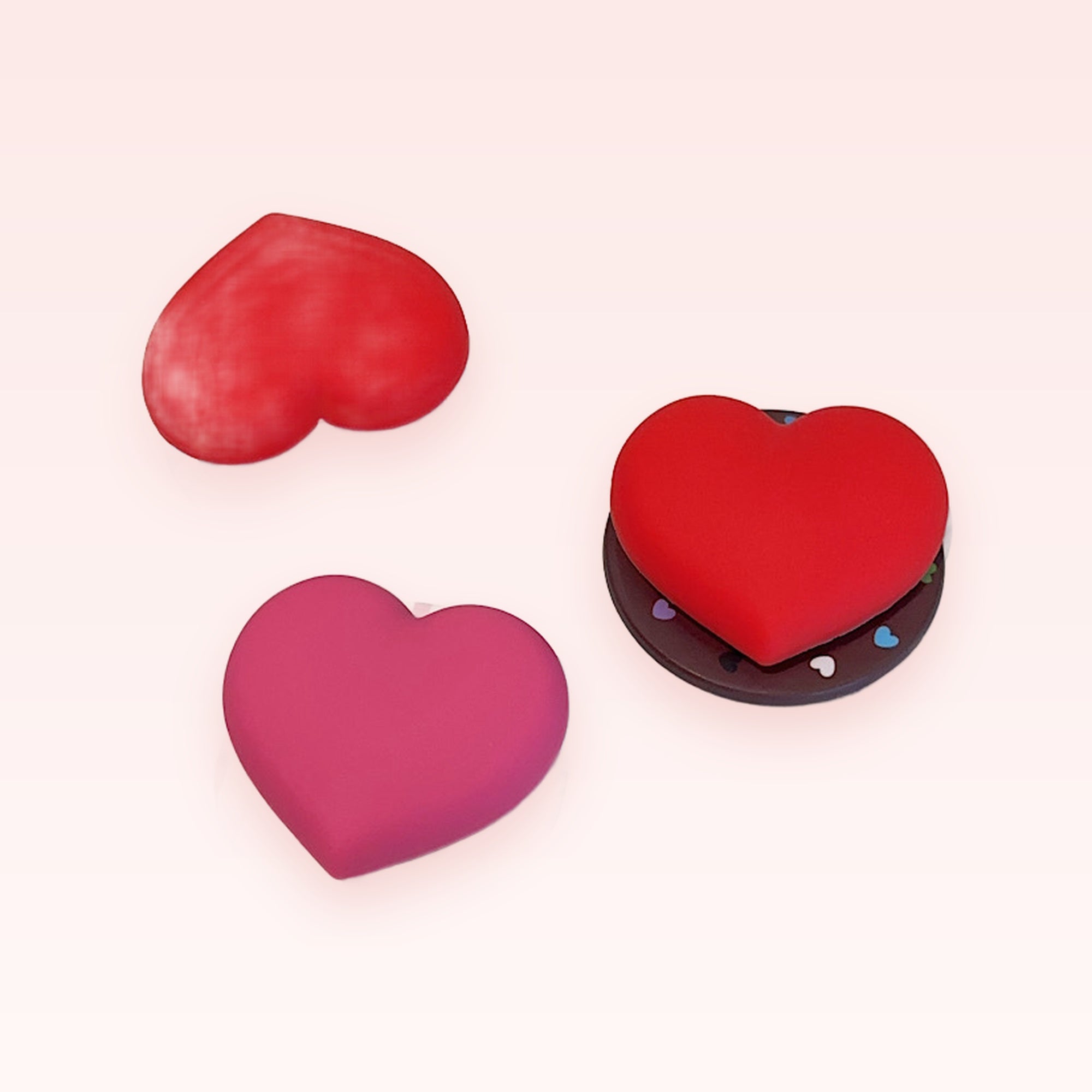 Cute Heart Phone Grip | Kawaii Pop Socket Stand in Red and Pink