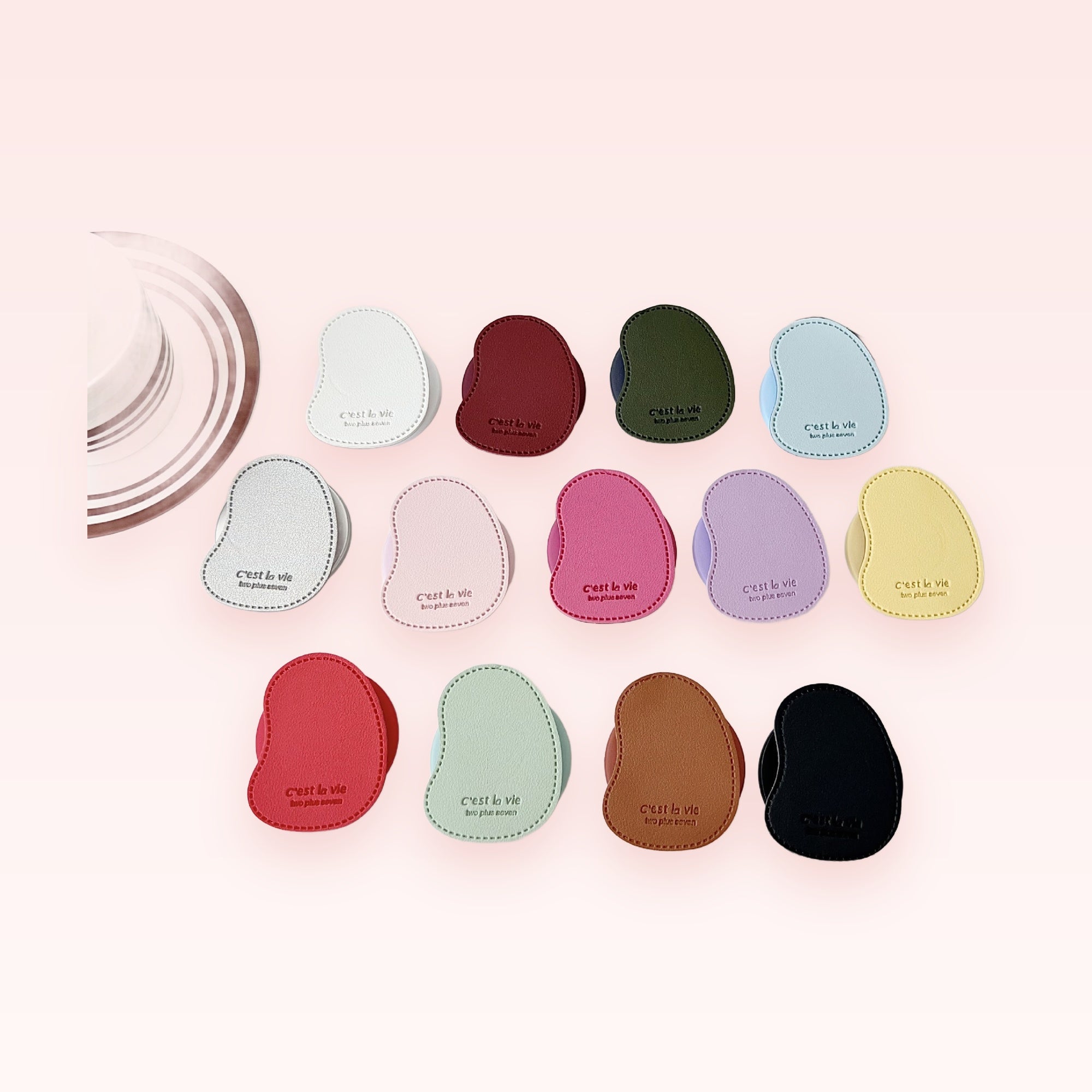 Aesthetic Pebble Leather Phone Grip | Minimalist "C'est la Vie" Pop Socket Stand in Multiple Colors
