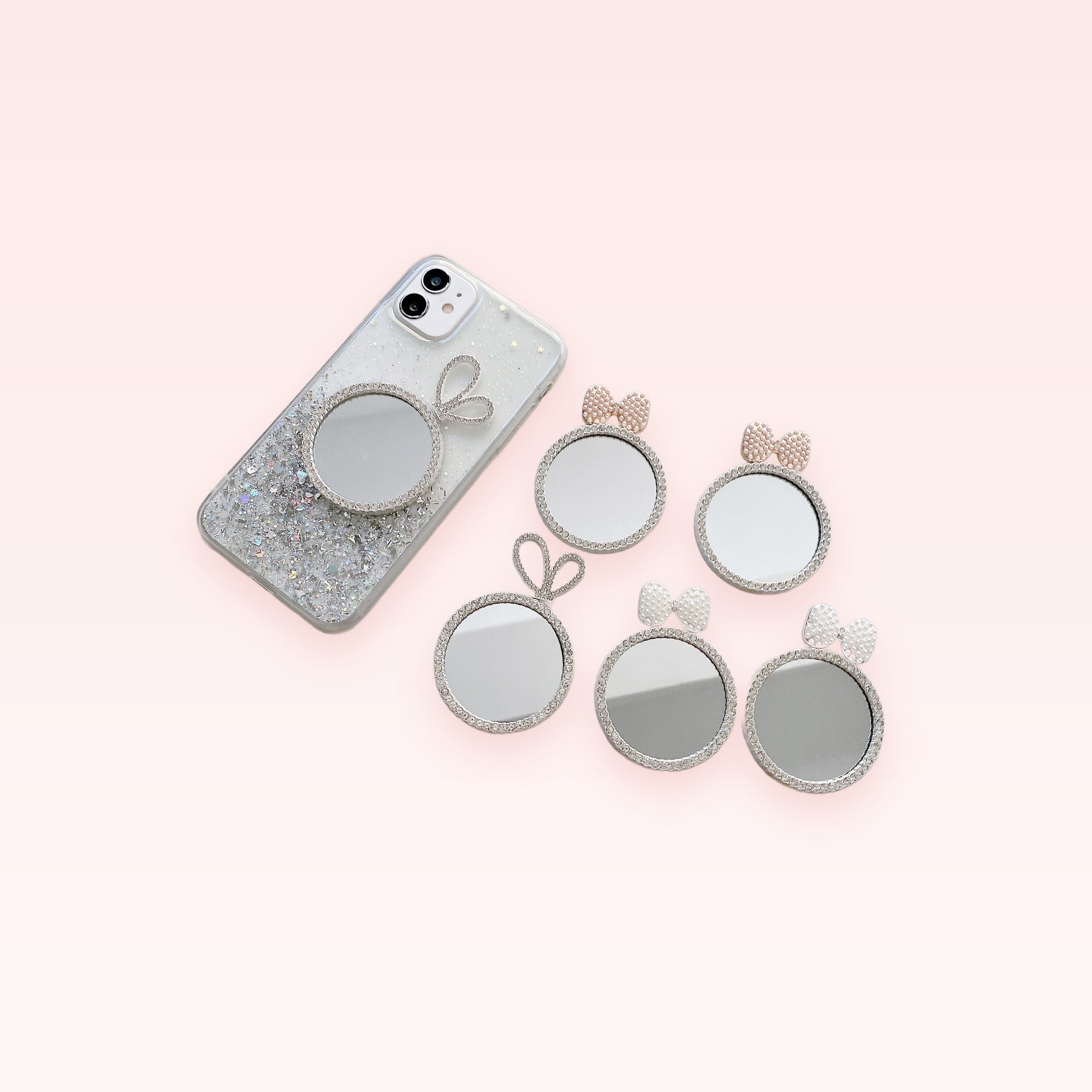 SIMPLYBUBBI Phone Charm #0026