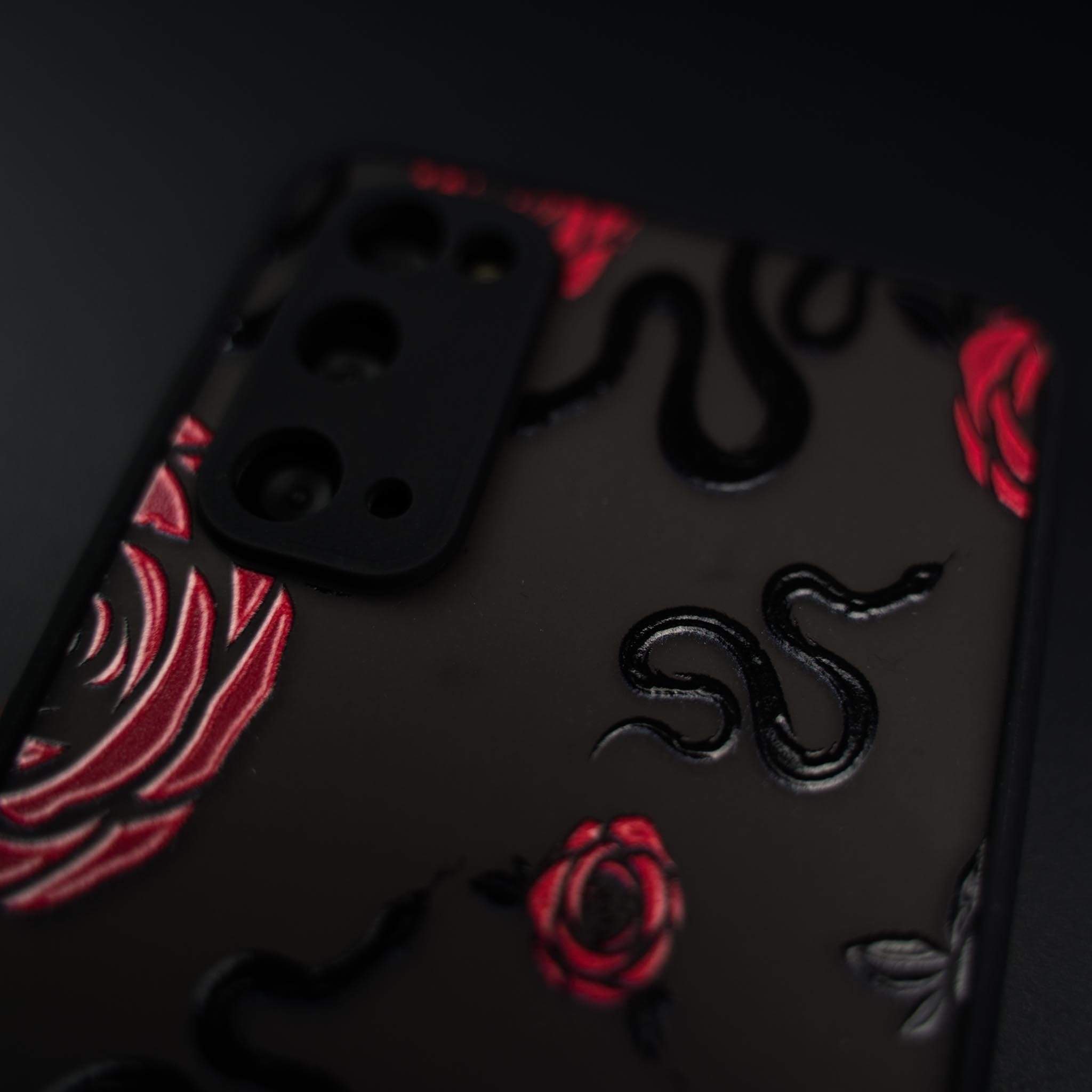 SNAKES & ROSES Tough Android Case