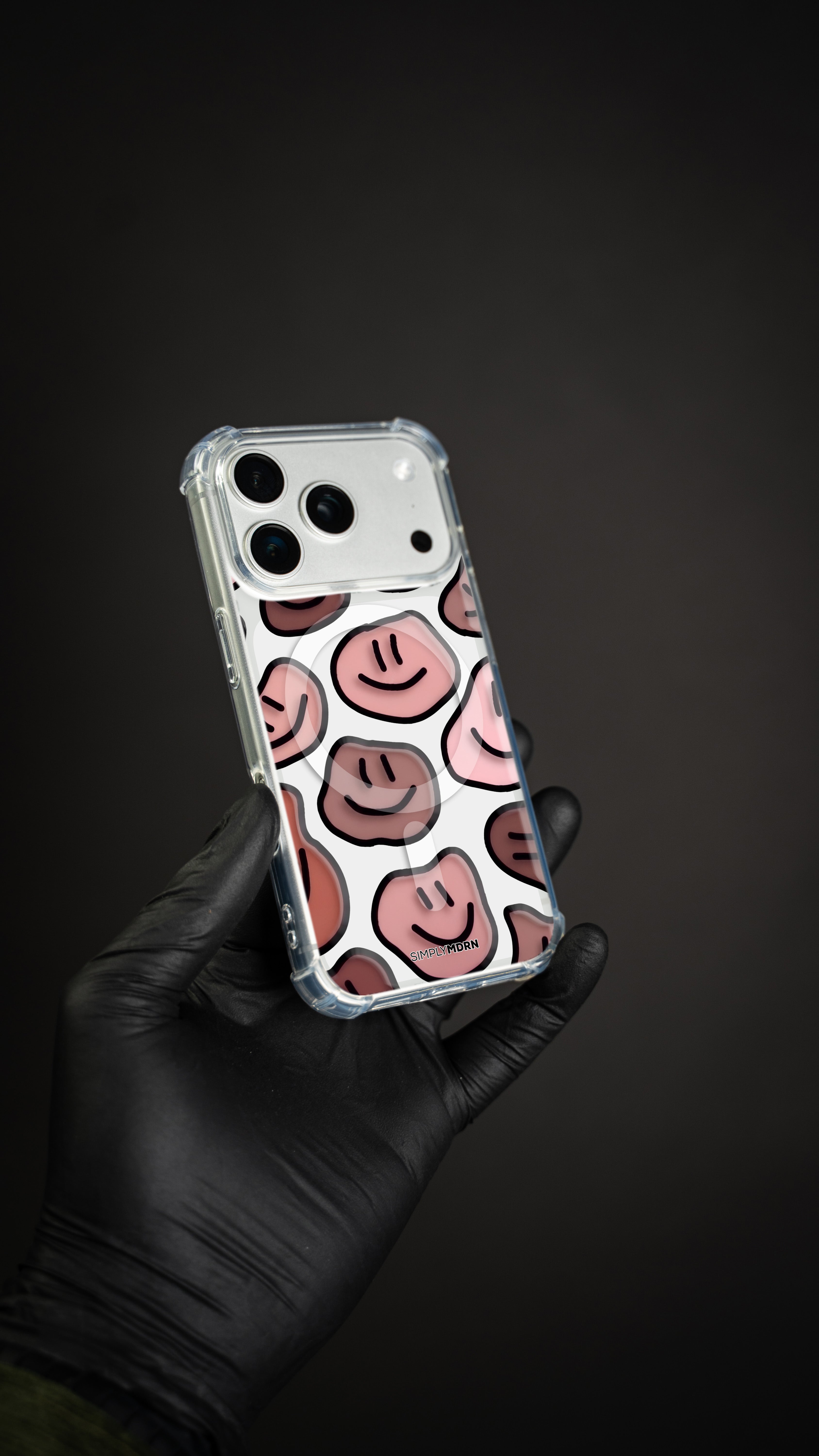 BLUSHING BLOBS [CLEAR MAGSAFE]