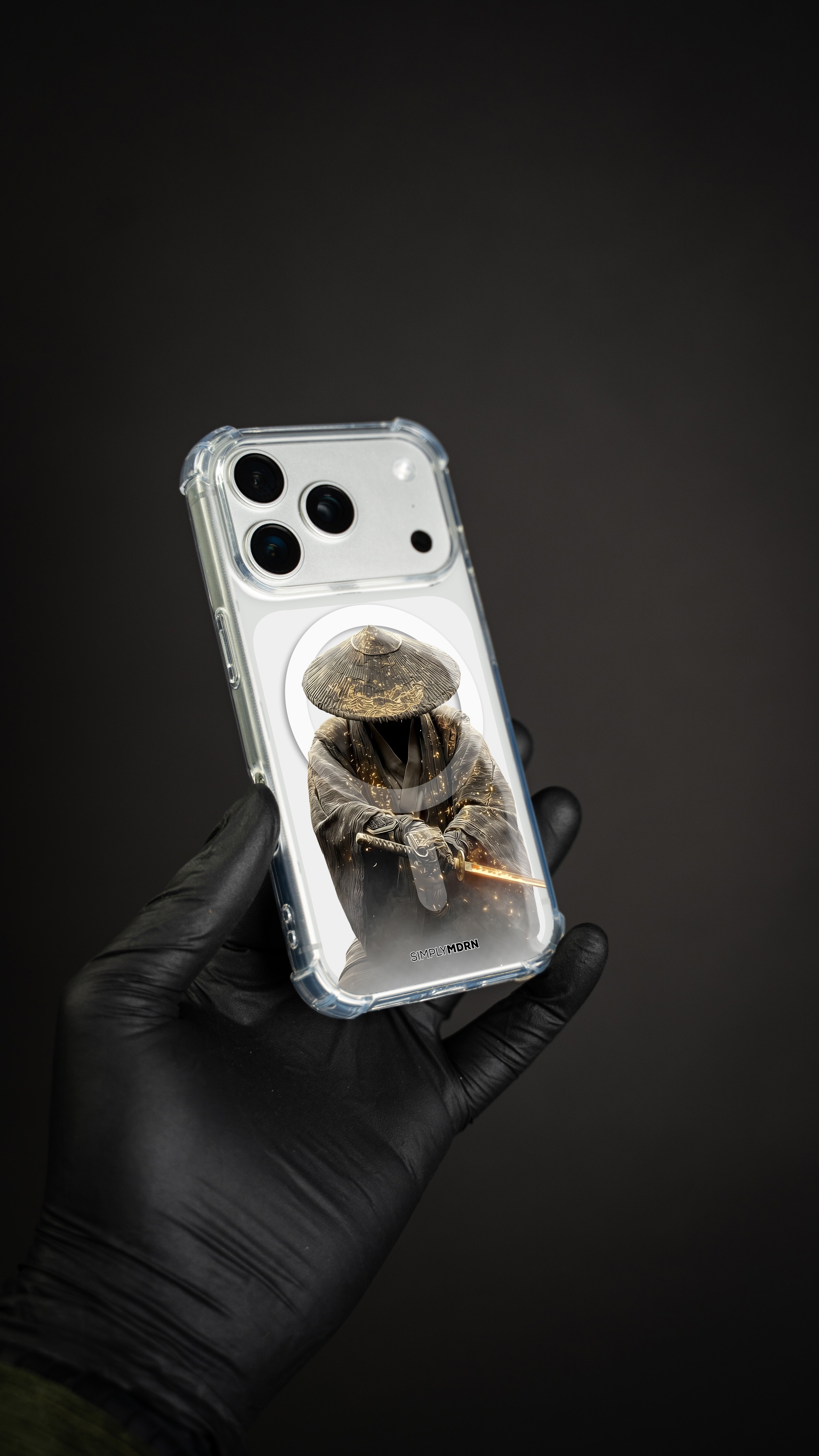GOLDEN RONIN [CLEAR MAGSAFE]