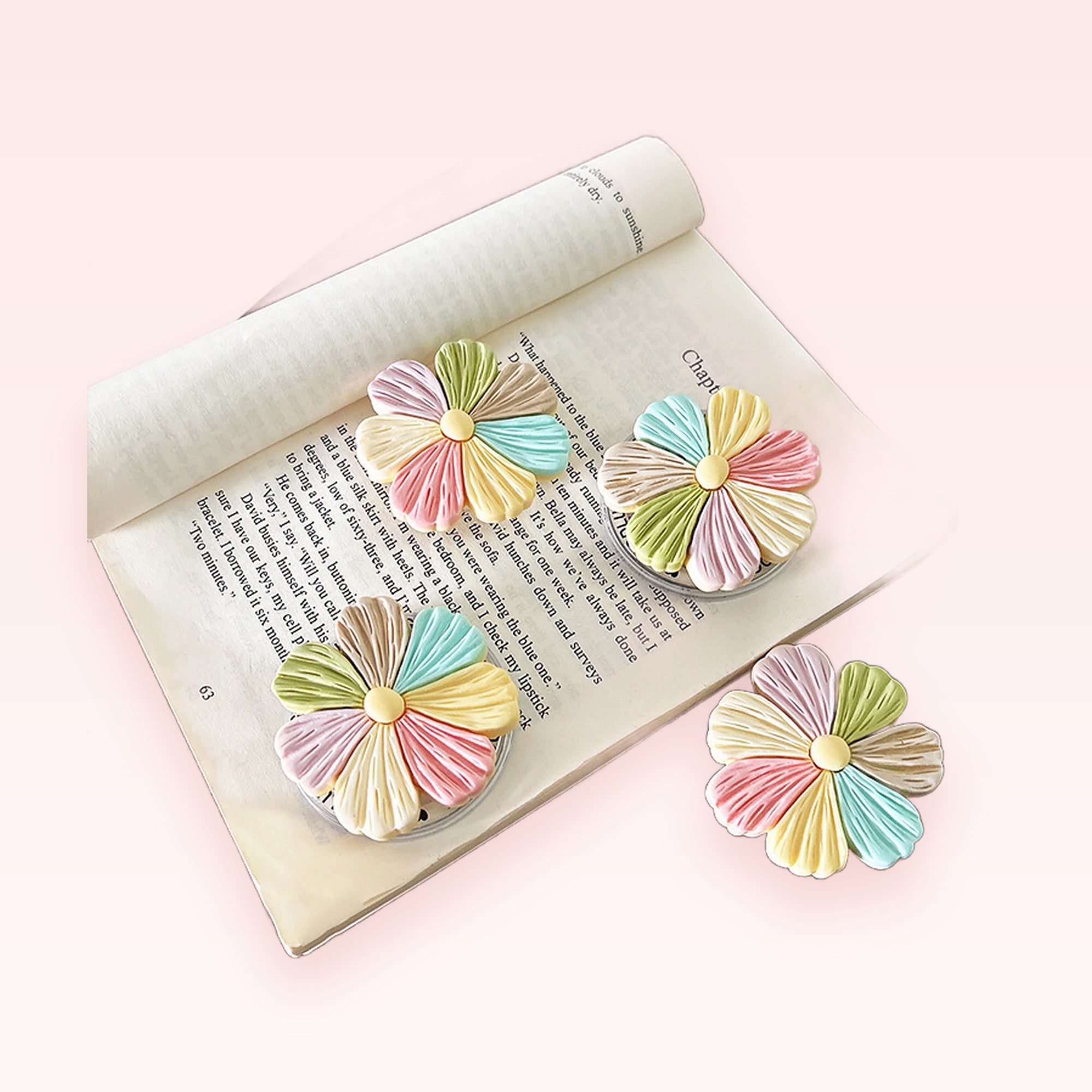 Pastel Rainbow Flower Phone Grip | Cute Daisy Pop Socket Stand
