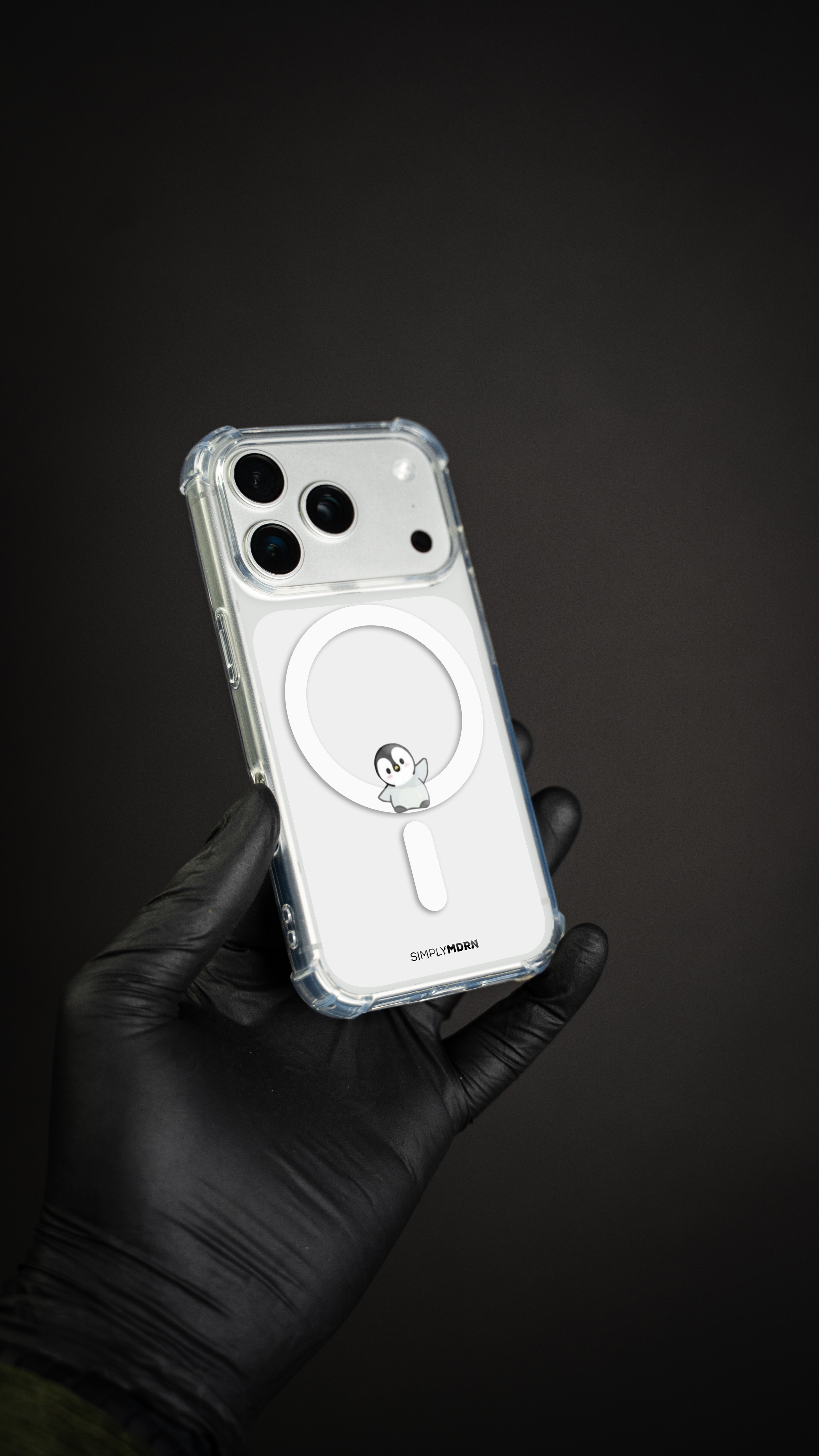 LIL' WAVY PENGUIN [CLEAR MAGSAFE]