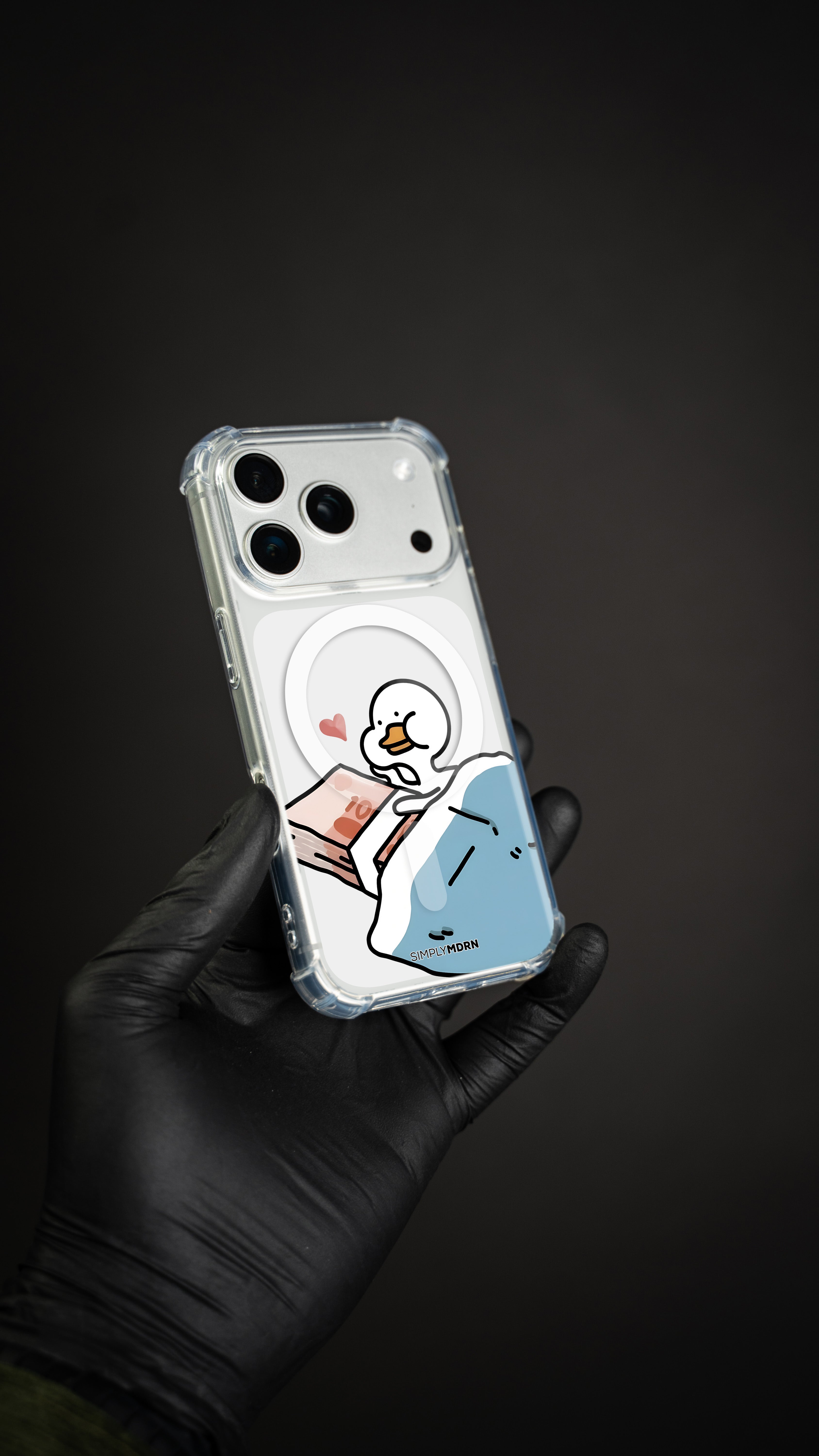 MONEY CUDDLES [CLEAR MAGSAFE]