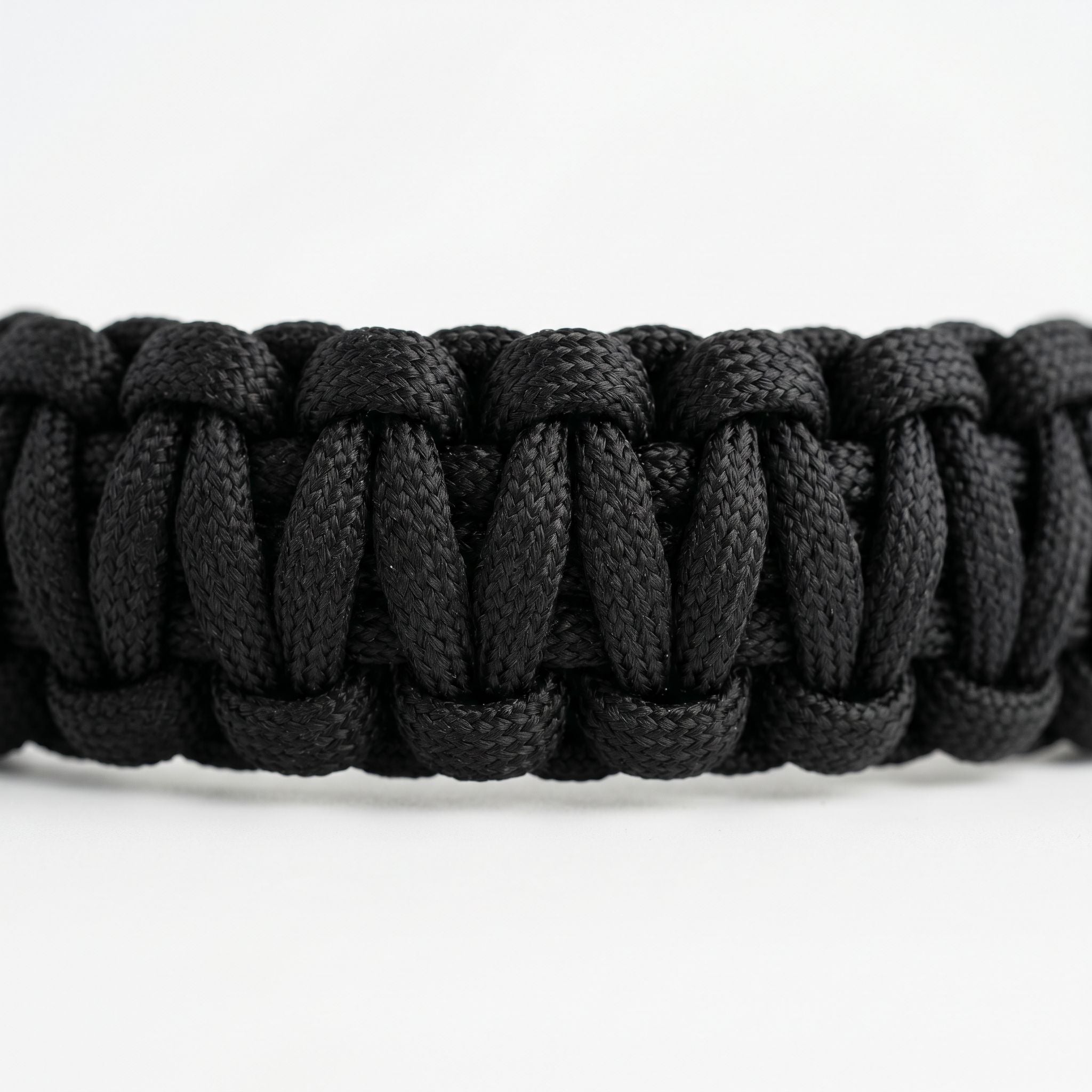 550 Paracord Wrist Lanyard — Black — Feature