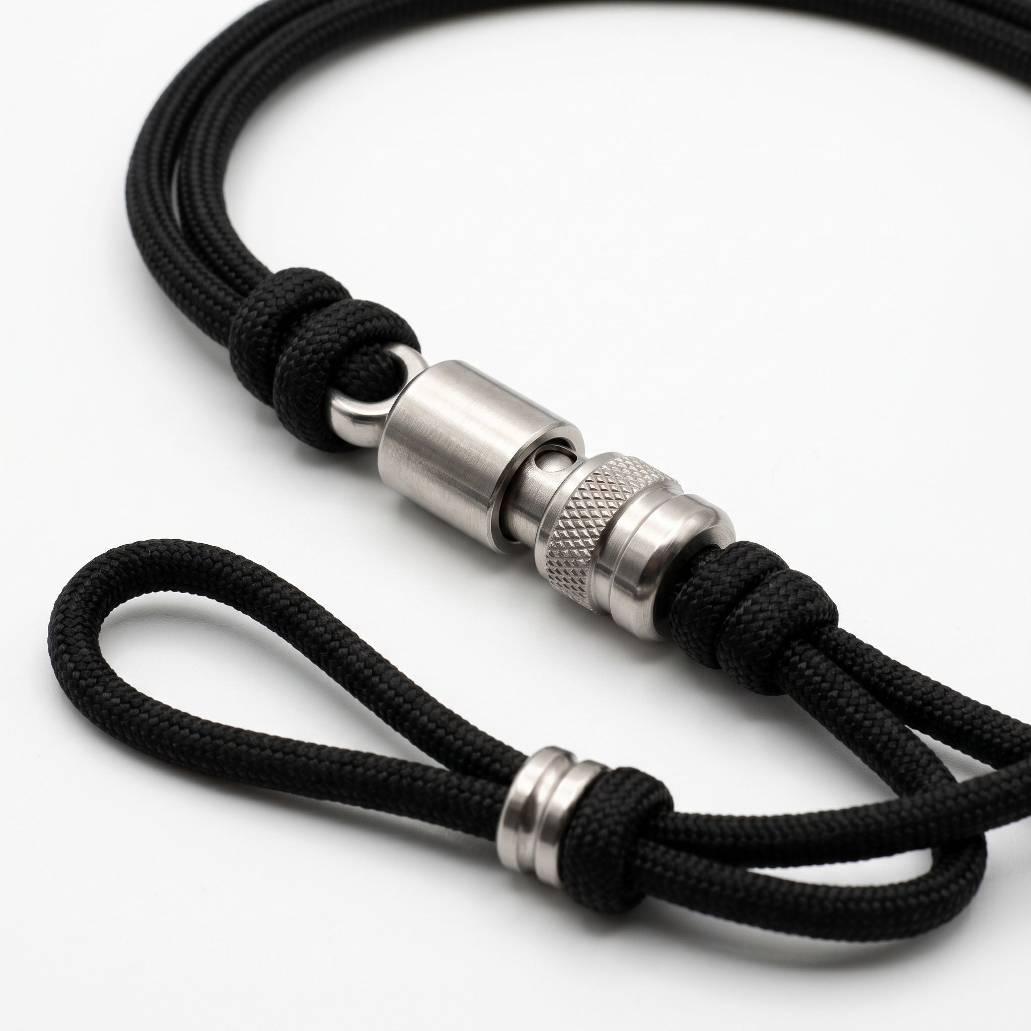 Paracord Tether Tab Bundle — Tan / Black — Feature