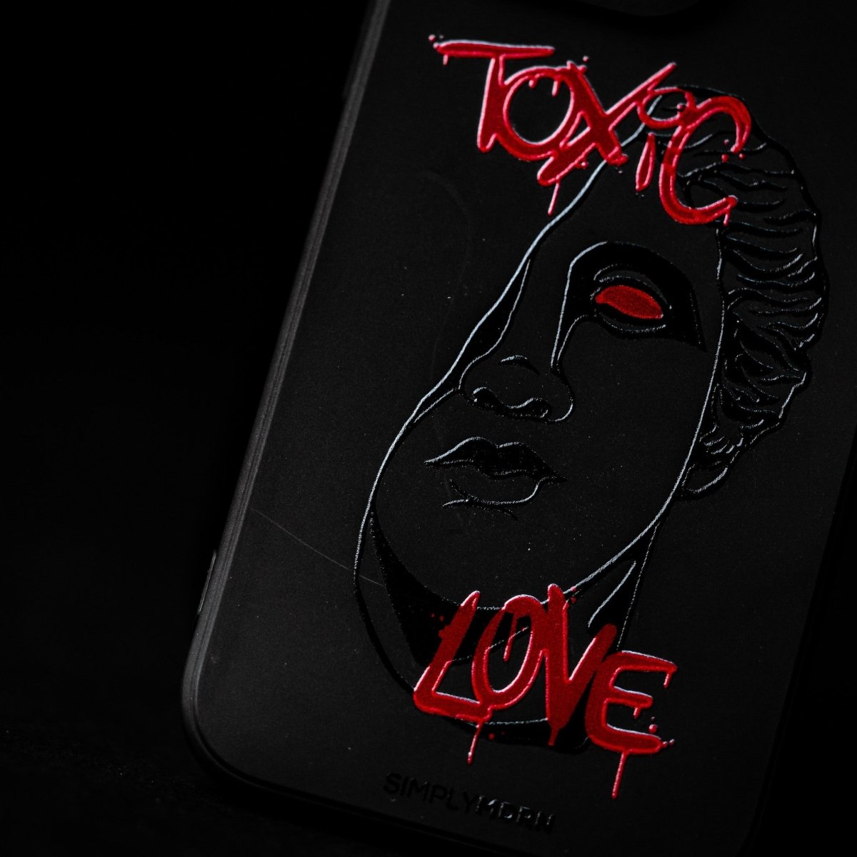 TOXIC LOVE Slim iPhone Case